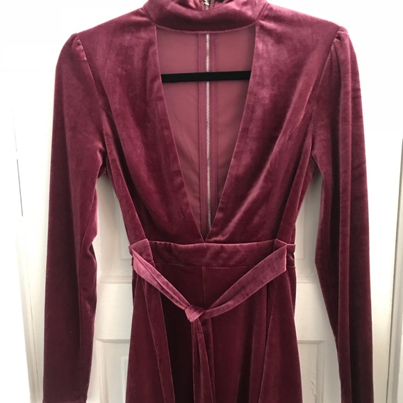 Deep V Neck Romper - Picture 1 of 2